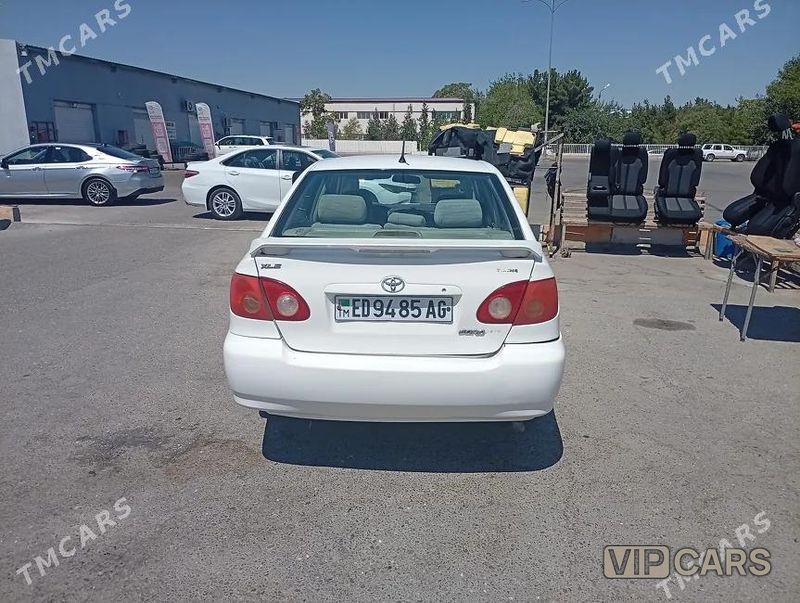 Toyota Corolla, 2005