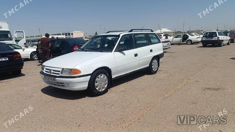 Opel Astra, 1995