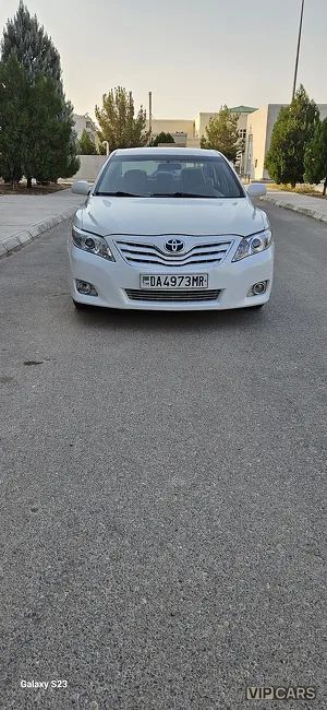 Toyota Camry, 2011