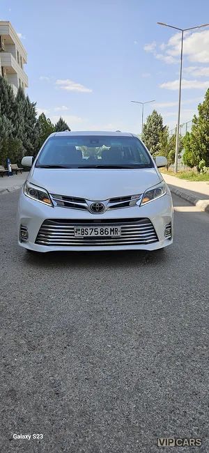 Toyota Sienna, 2018