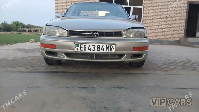 Toyota Camry, 1993