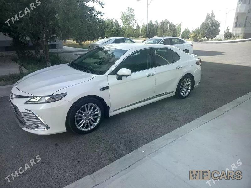 Toyota Camry, 2021