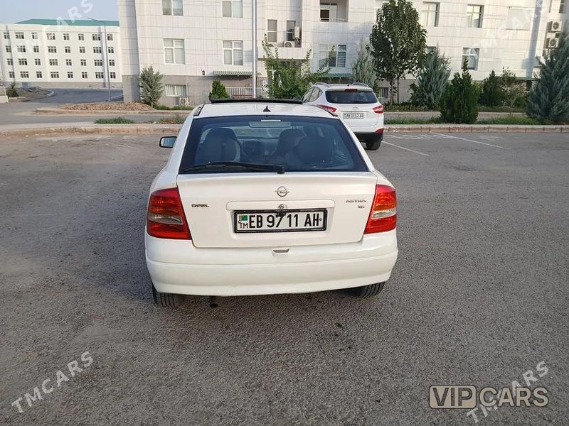 Opel Astra, 2002