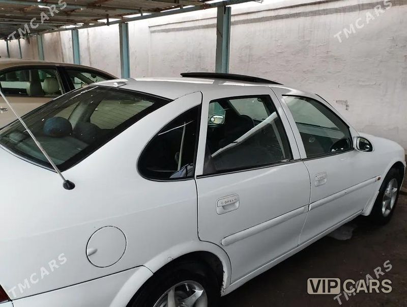 Opel Vectra, 1996