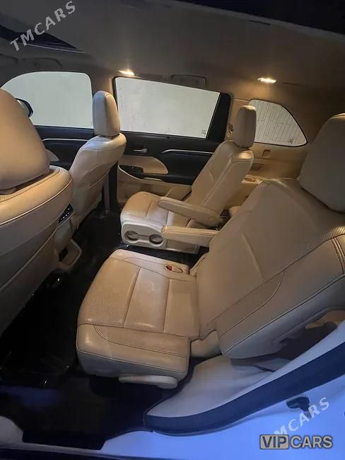 Toyota Highlander, 2016
