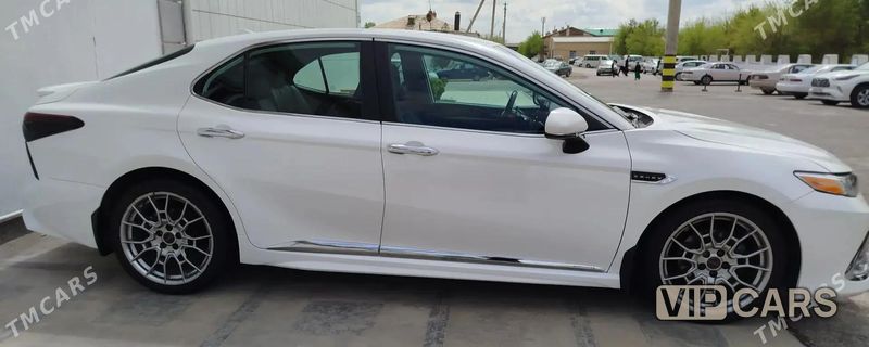 Toyota Camry, 2021