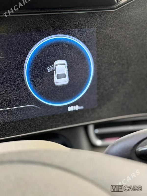 Hyundai Elantra, 2024