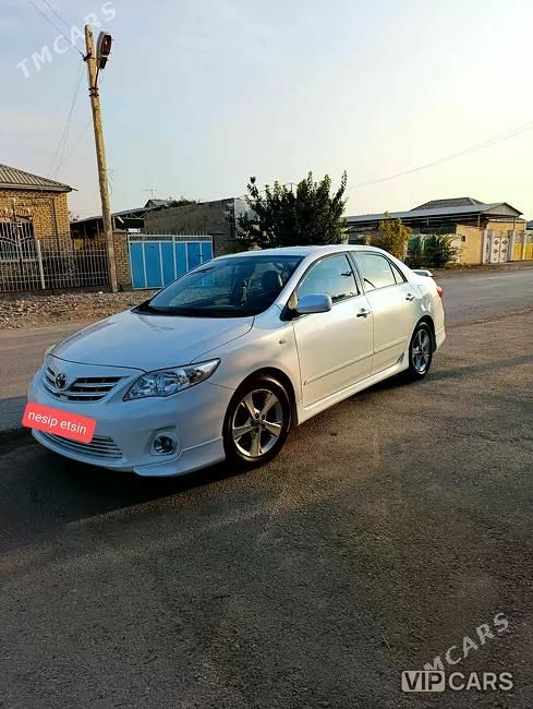 Toyota Corolla, 2013