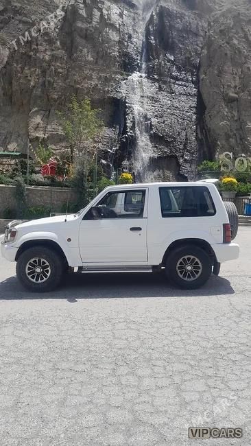 Mitsubishi Pajero, 1992