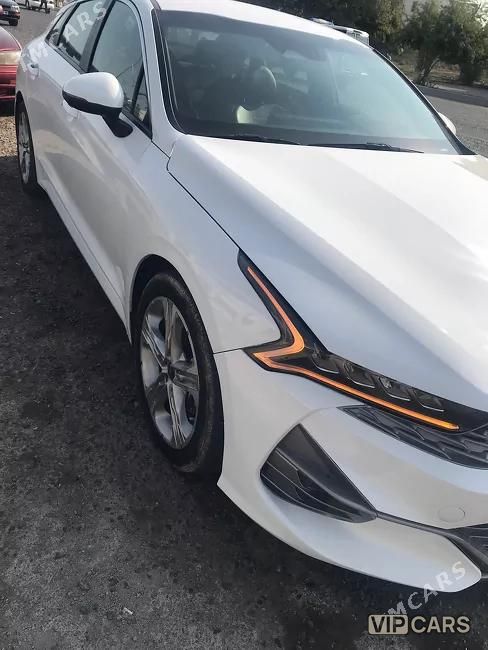Kia K5, 2022