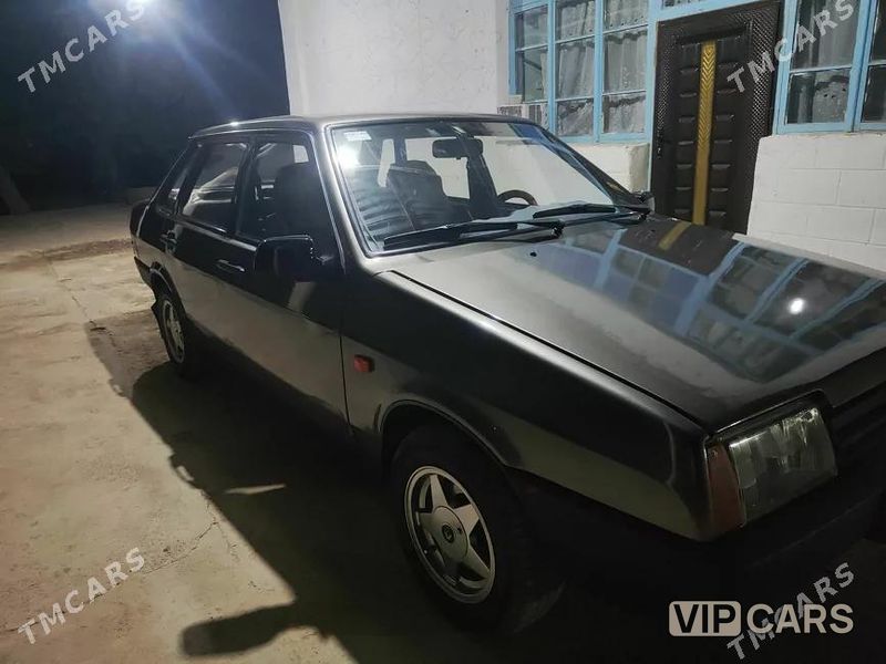 Lada 21099, 2001