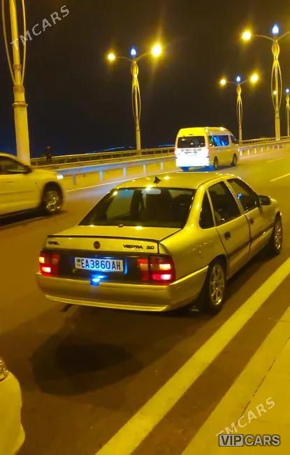 Opel Vectra, 1990