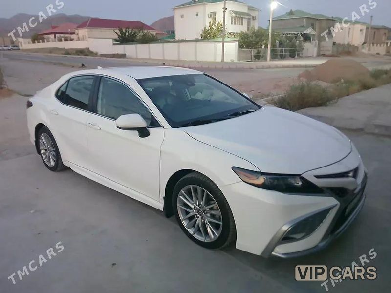 Toyota Camry, 2021