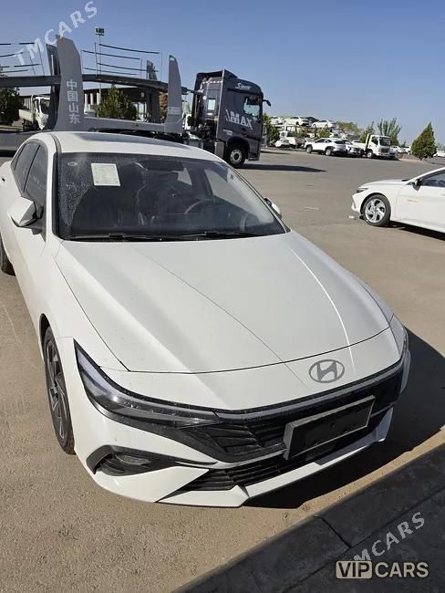 Hyundai Elantra, 2026