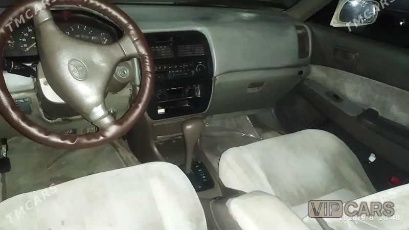 Toyota Vista, 1995