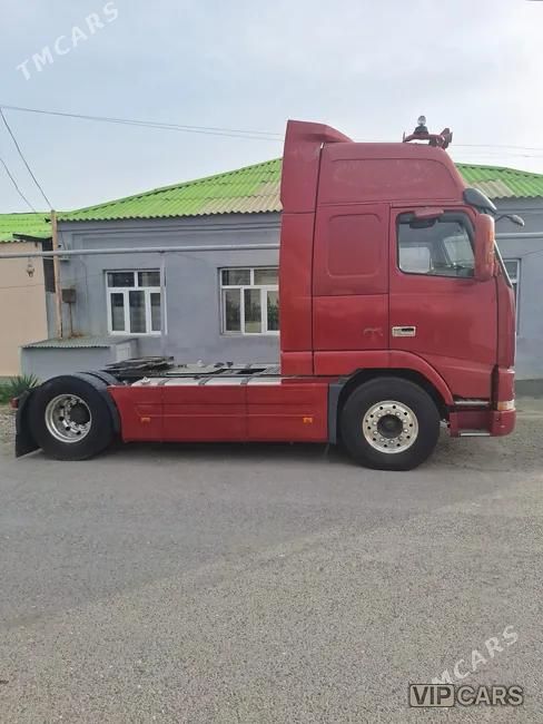 Volvo FH16, 2001