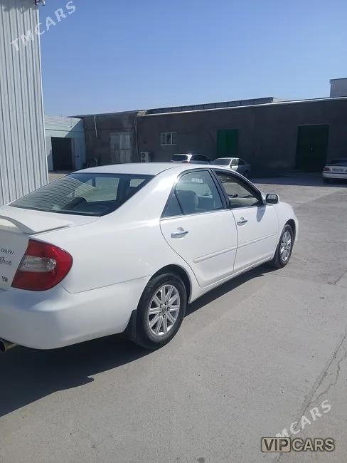 Toyota Camry, 2003