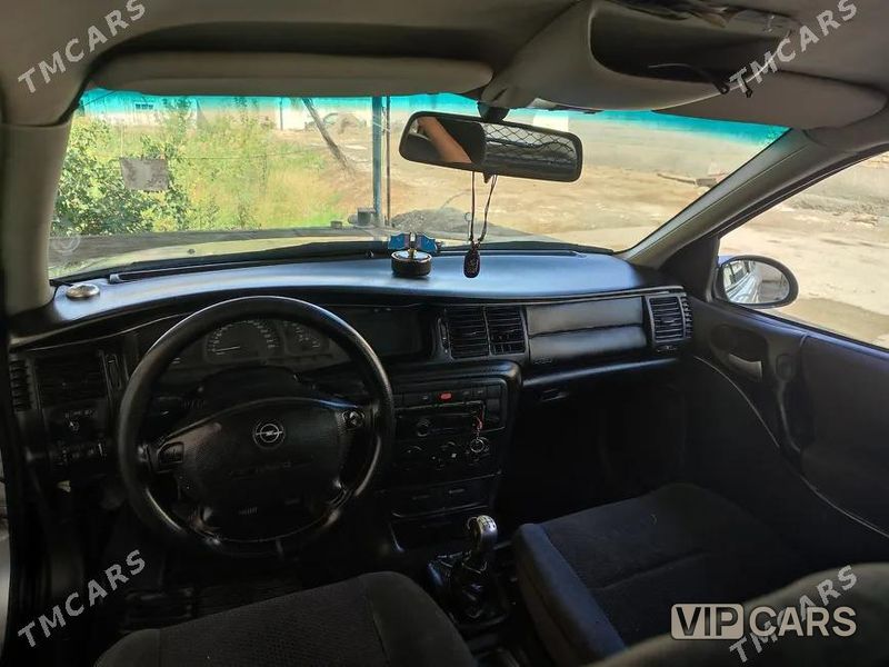 Opel Vectra, 2001