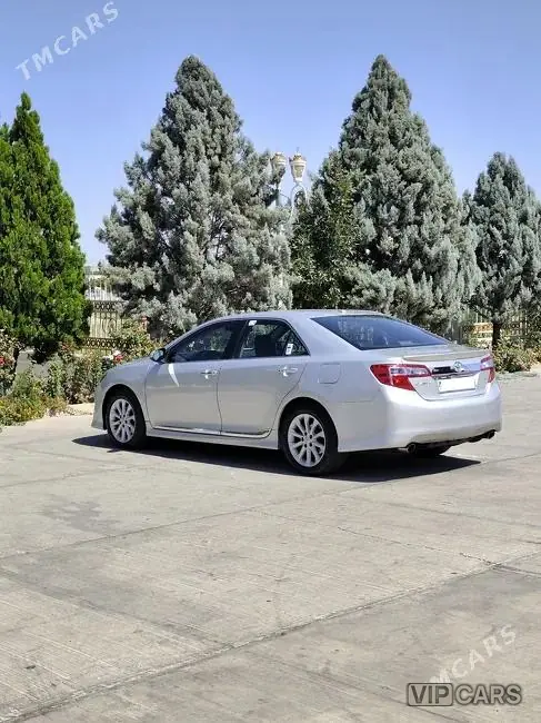 Toyota Camry, 2013 — фото 5