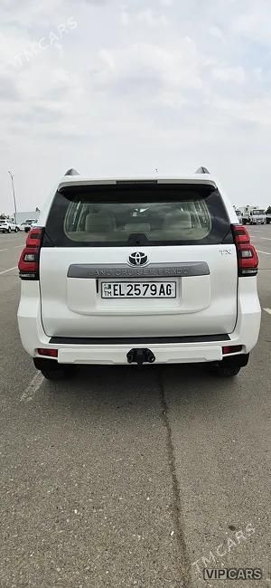 Toyota Land Cruiser Prado, 2023