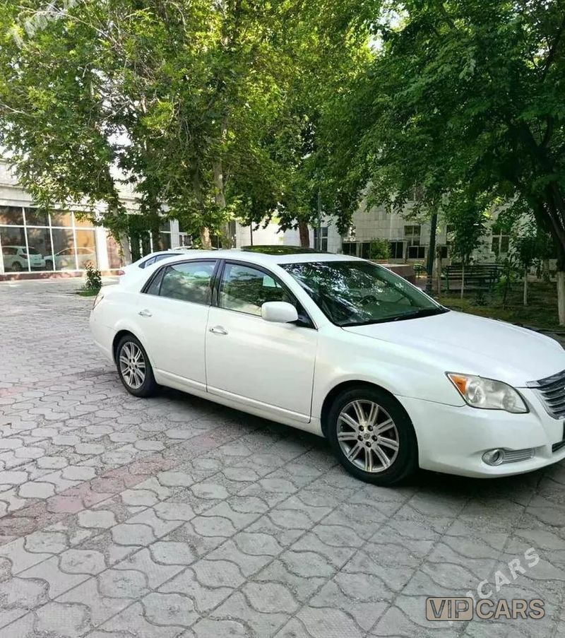 Toyota Avalon, 2008