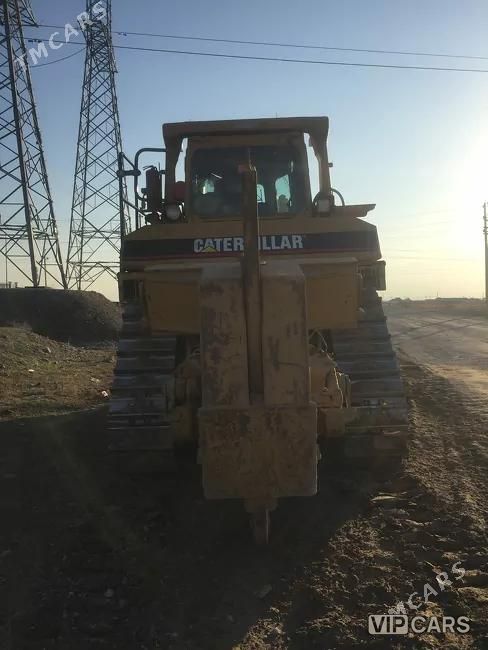 Caterpillar D Series, 2003