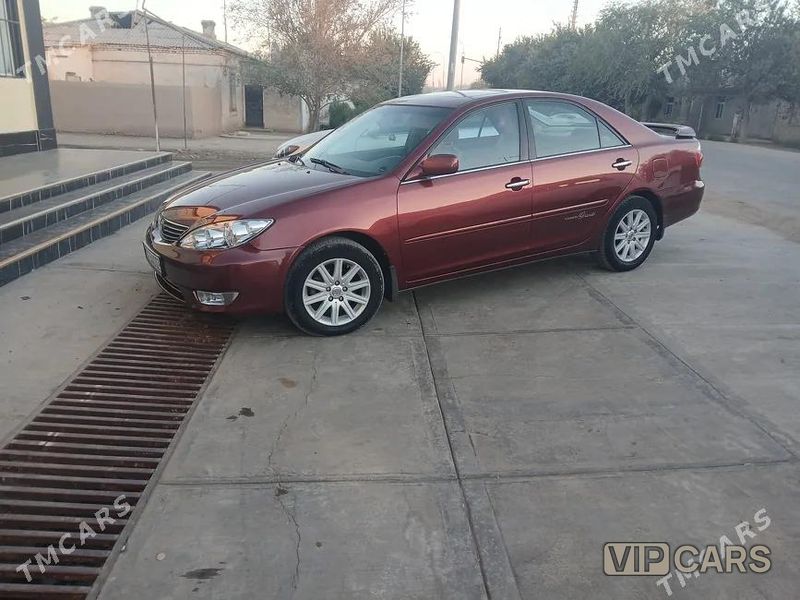 Toyota Camry, 2001
