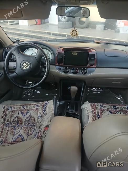 Toyota Camry, 2001