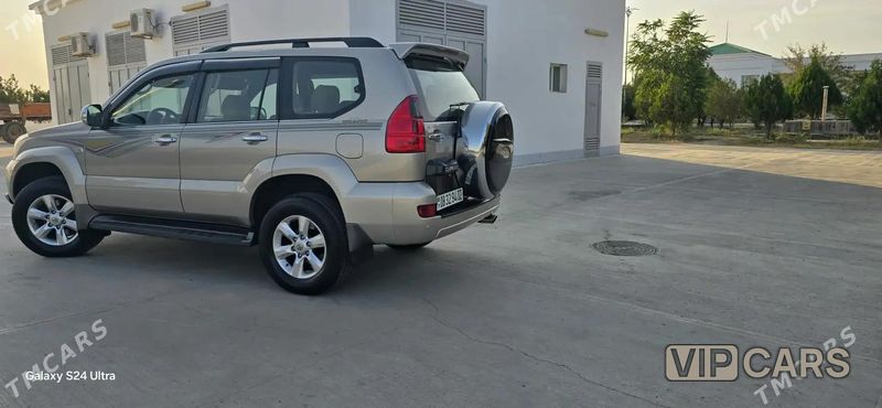 Toyota Land Cruiser Prado, 2004