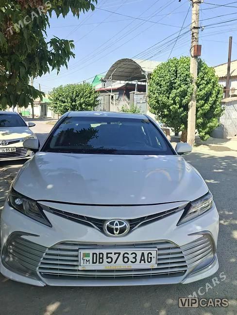 Toyota Camry, 2022