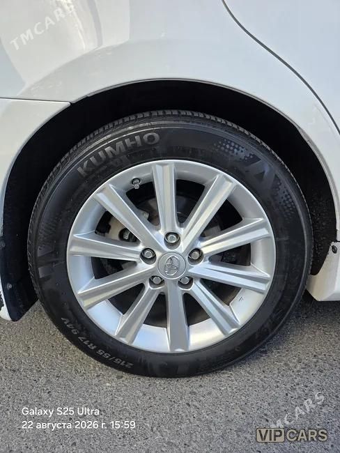 Toyota Camry, 2013