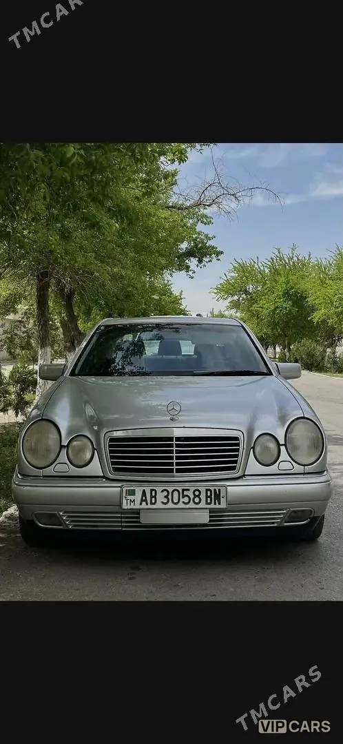 Mercedes-Benz E430, 1999 — фото 4
