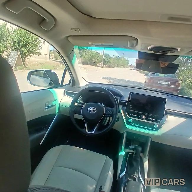 Toyota Corolla Cross, 2025