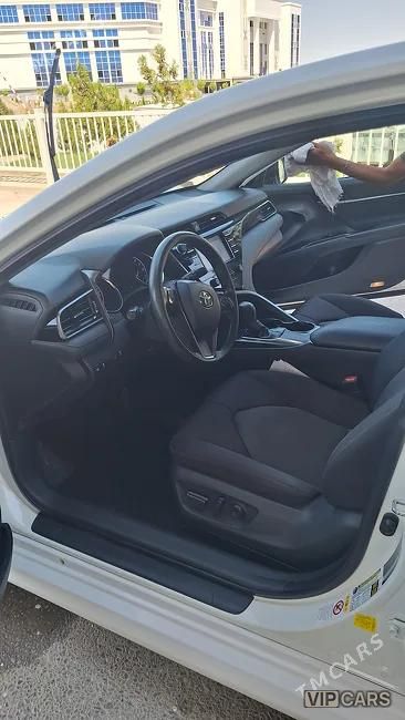 Toyota Camry, 2019