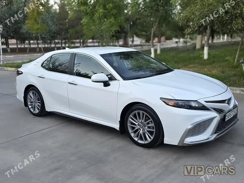 Toyota Camry, 2021 — фото 2