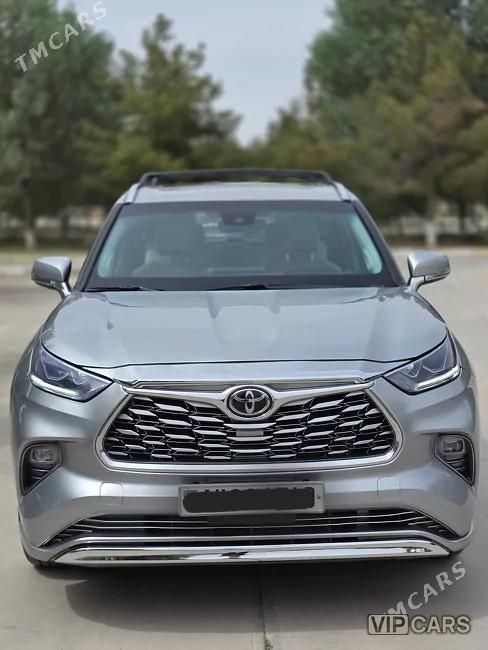 Toyota Highlander, 2021