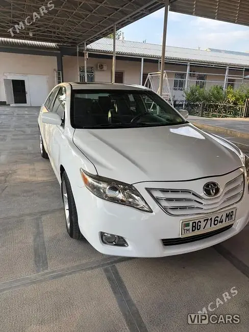 Toyota Camry, 2011 — фото 1