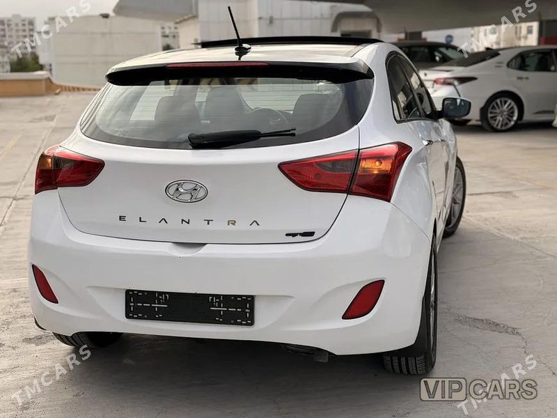 Hyundai Elantra, 2016