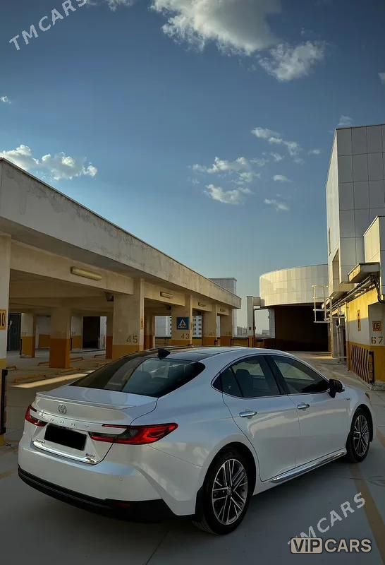 Toyota Camry, 2025