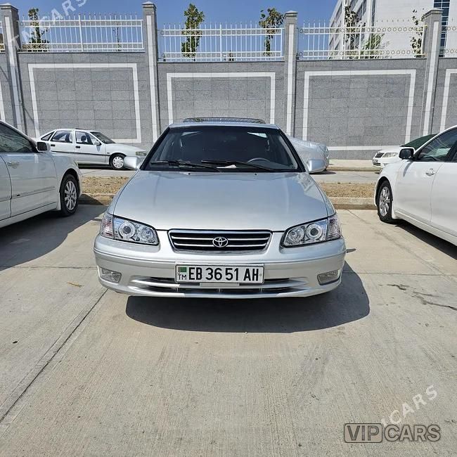 Toyota Camry, 2000