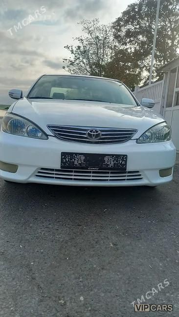 Toyota Camry, 2002
