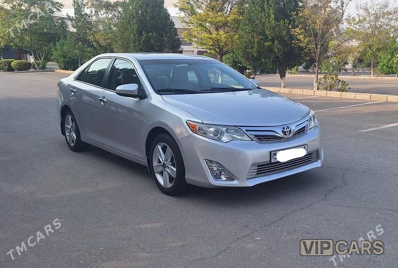 Toyota Camry, 2014