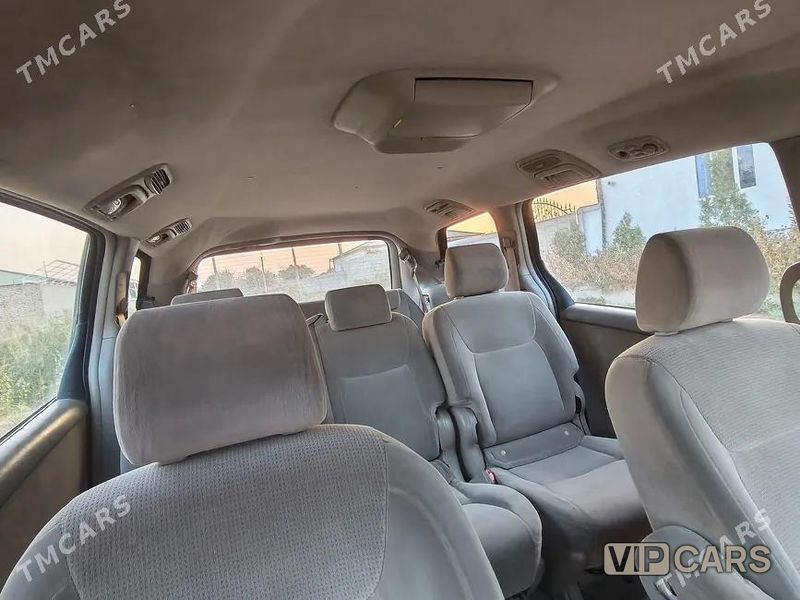 Toyota Sienna, 2005