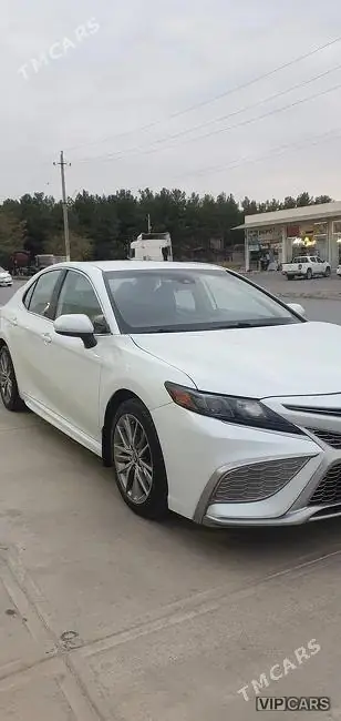 Toyota Camry, 2021 — фото 2