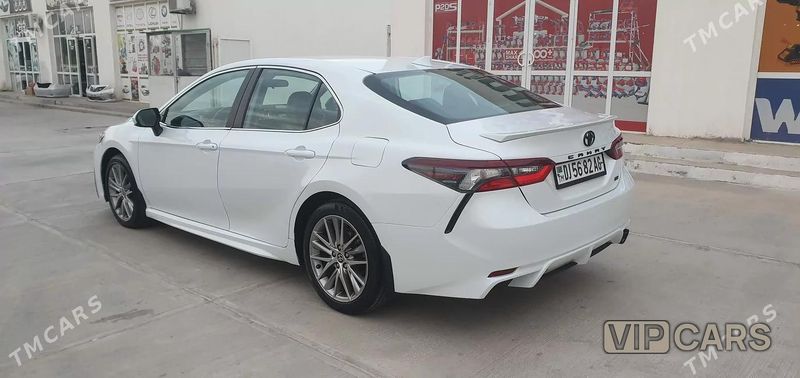 Toyota Camry, 2021