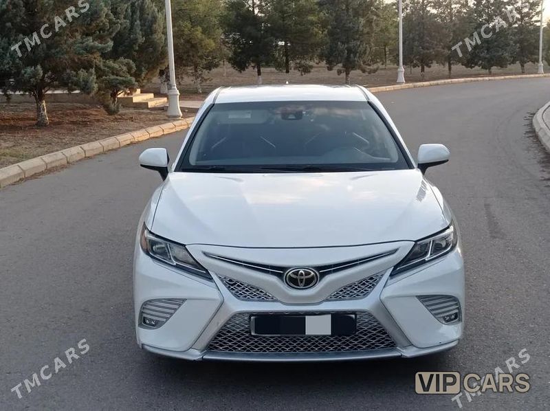 Toyota Camry, 2020
