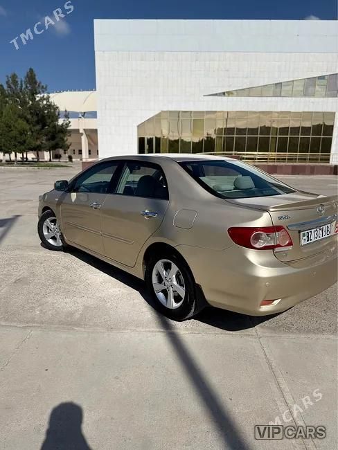 Toyota Corolla, 2011