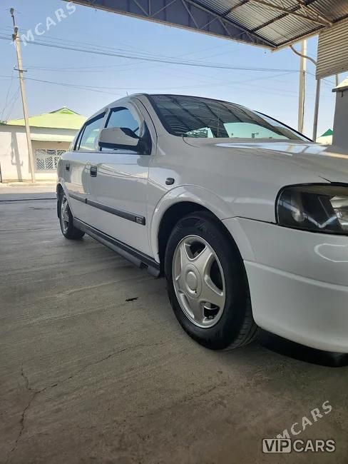 Opel Astra, 2000