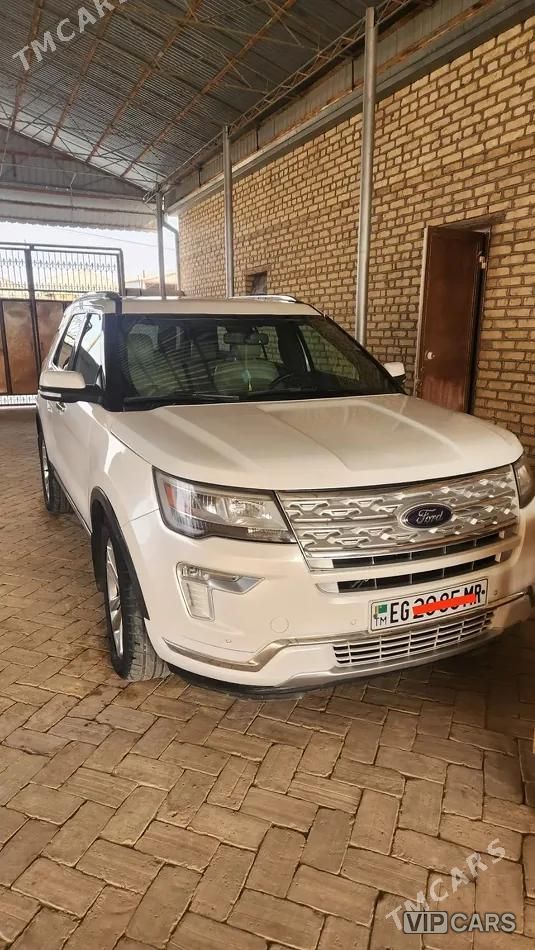 Ford Explorer, 2018