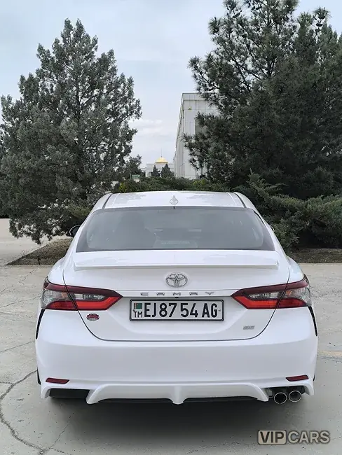 Toyota Camry, 2021 — фото 4